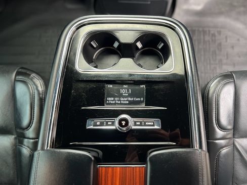 Used 2021 Lincoln Navigator L Reserve AWD/4WD image 29