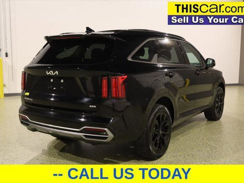 Used 2023 Kia Sorento SX AWD/4WD image 7