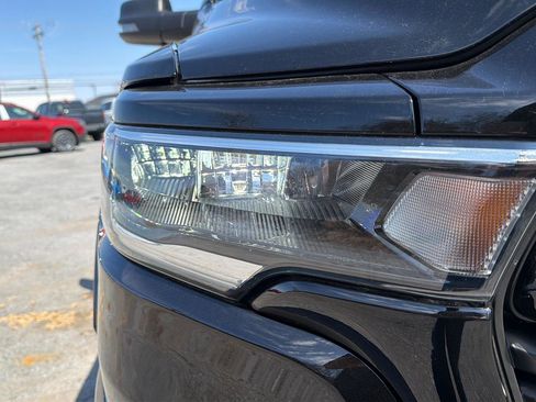 Used 2025 RAM 1500 Big Horn image 10