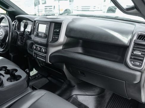 Used 2022 RAM 5500 Tradesman w/ Chrome Appearance Group AWD/4WD image 43