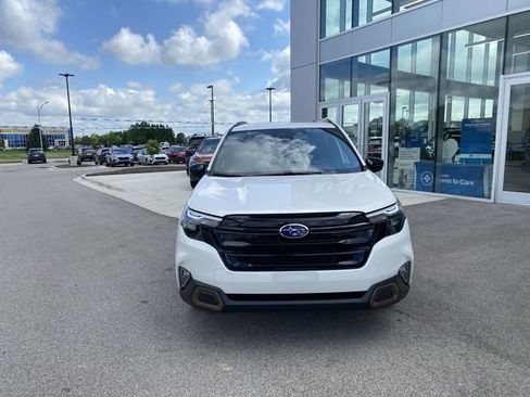 Used 2025 Subaru Forester Sport AWD/4WD image 7