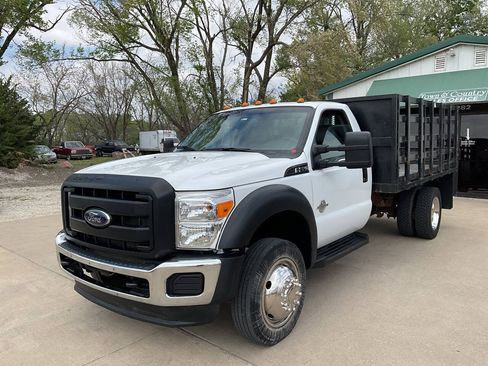 Used 2012 Ford F550 2WD Regular Cab Super Duty w/ Payload Upgrade Pkg image 19