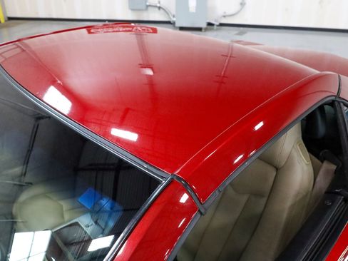 Used 2008 Cadillac XLR RWD image 25