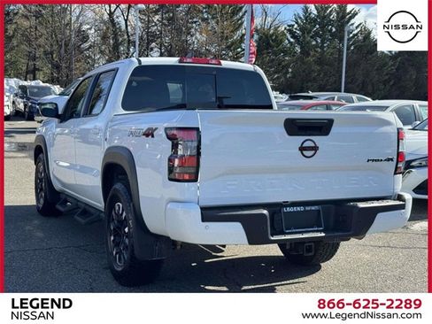 Used 2024 Nissan Frontier PRO-4X w/ Technology Package image 7