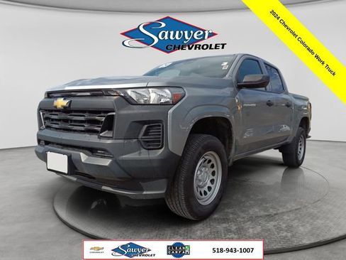 Used 2024 Chevrolet Colorado W/T RWD image 1