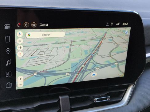 New 2026 Chevrolet Equinox LT w/ Safety and Technology Package FWD image 16