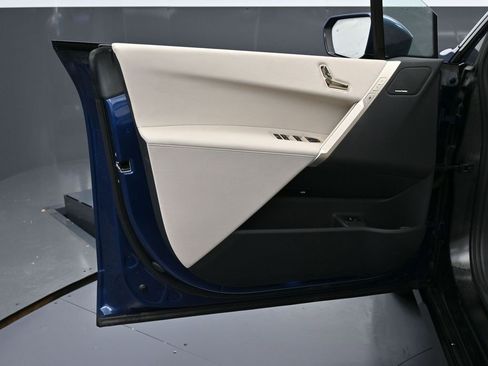 Used 2022 BMW iX xDrive50 w/ Sport Package image 42