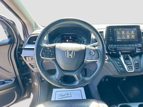 Used 2021 Honda Odyssey EX-L image 11