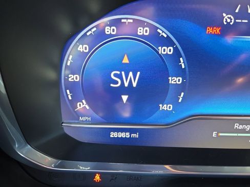Certified 2023 Chevrolet Suburban Premier AWD/4WD image 15