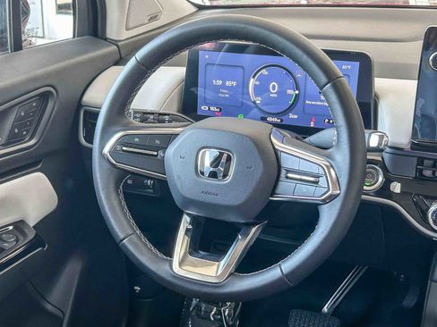 Used 2025 Honda Prologue Touring image 15