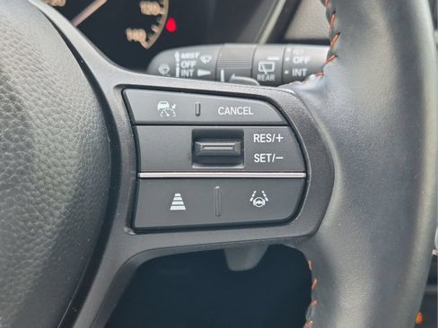 Certified 2024 Honda CR-V Sport image 11