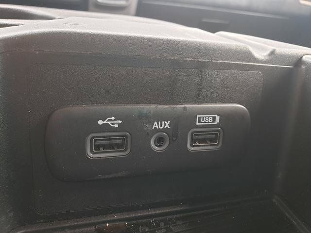 Used 2018 RAM 1500 Express AWD/4WD image 31