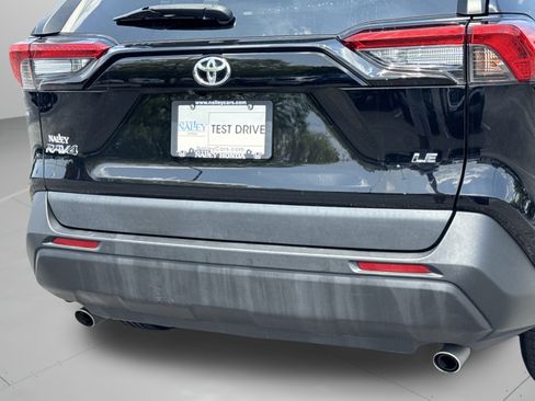 Used 2023 Toyota RAV4 LE FWD image 25