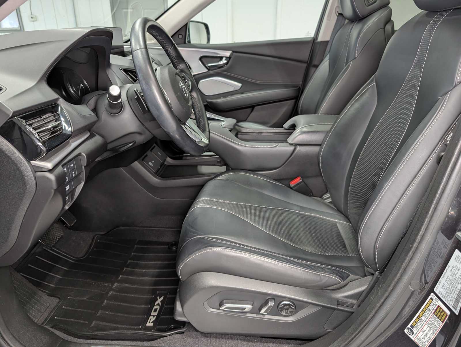 Used 2019 Acura RDX w/ Technology Package AWD/4WD image 4