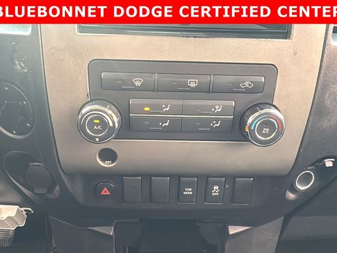 Used 2012 Nissan Titan SV image 16