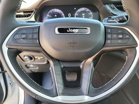 New 2026 Jeep Grand Cherokee L Limited AWD/4WD image 20