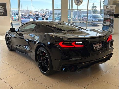 Used 2024 Chevrolet Corvette Stingray Coupe w/ 1LT image 6