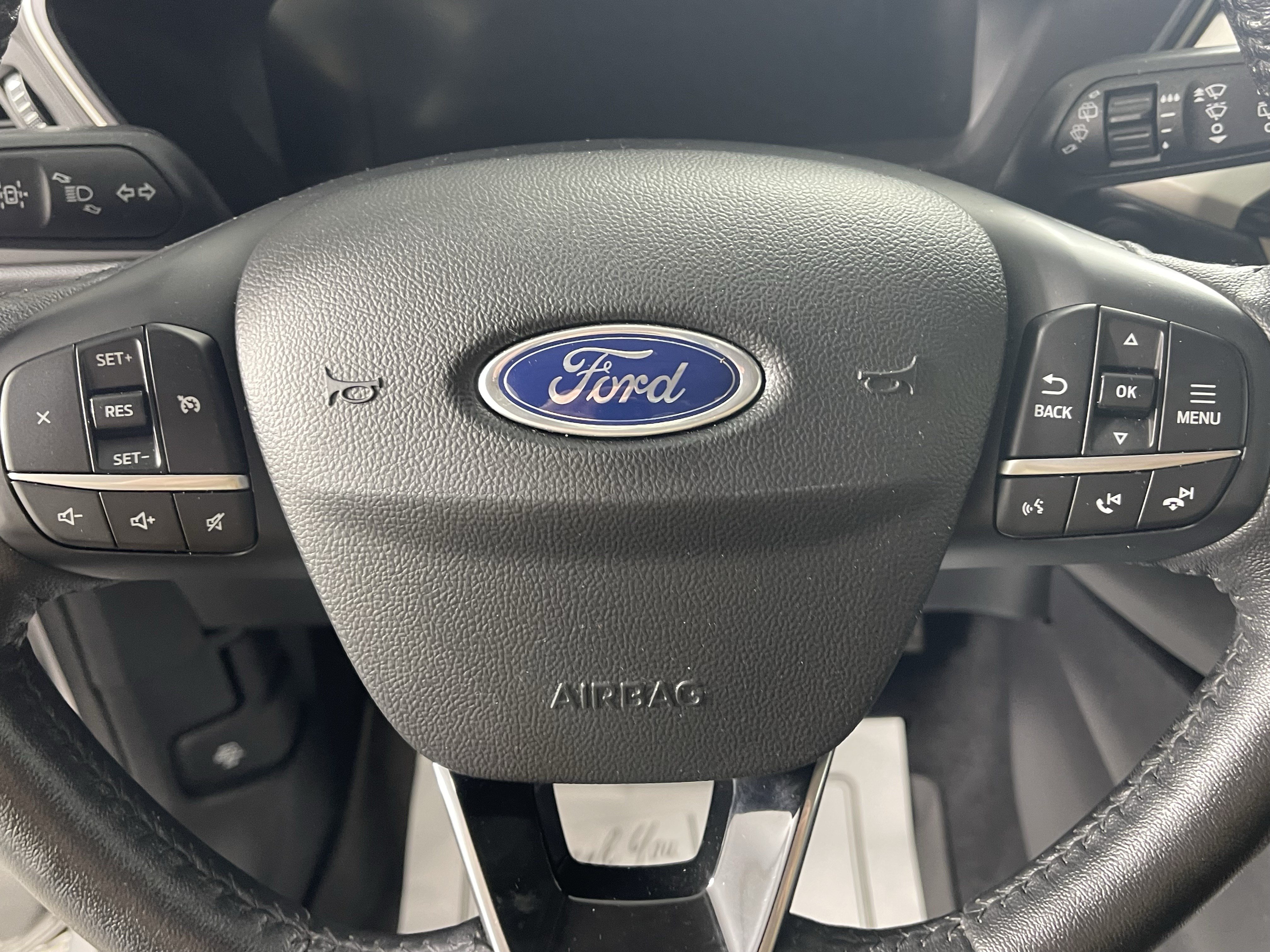 Used 2020 Ford Escape SE Sport AWD/4WD image 18