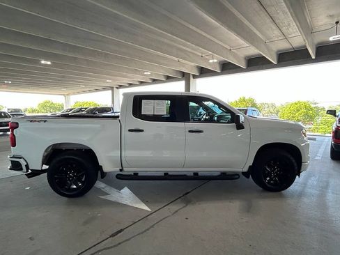 Used 2025 Chevrolet Silverado 1500 Custom w/ Turbomax Blackout Package AWD/4WD image 6