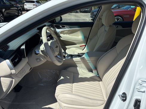 New 2026 Genesis G70 2.5T Prestige image 4