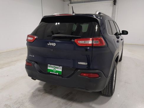 Used 2015 Jeep Cherokee Latitude w/ Cold Weather Group image 7