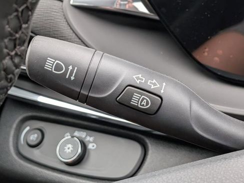 New 2026 Buick Envista Sport Touring w/ Convenience I Package FWD image 28