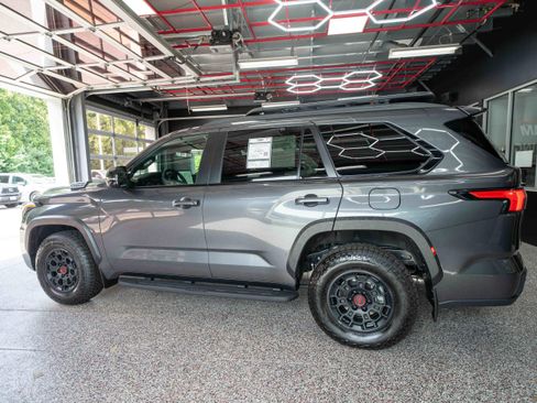 Used 2026 Toyota Sequoia TRD Pro AWD/4WD image 2