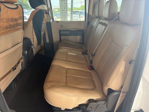 Used 2011 Ford F250 Lariat w/ Lariat Ultimate Pkg AWD/4WD image 26