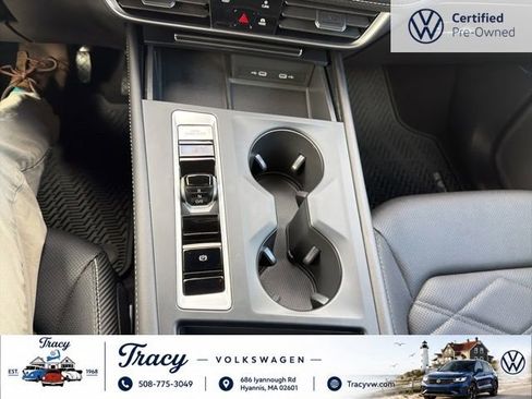 Certified 2024 Volkswagen Atlas Cross Sport SE AWD/4WD image 15