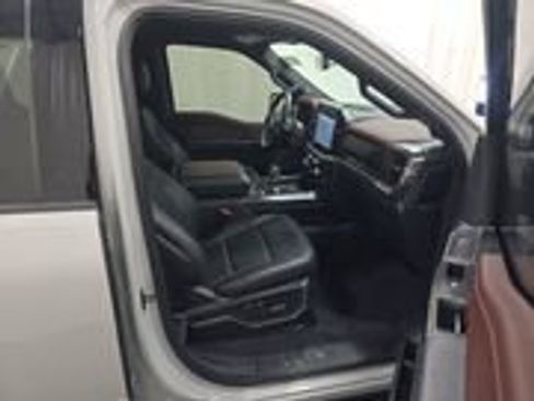 Used 2023 Ford F150 Lariat w/ Equipment Group 502A High image 3