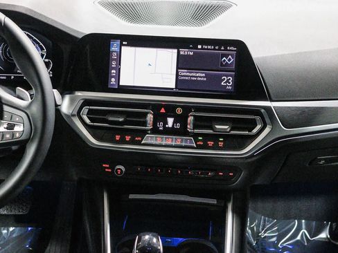 Used 2022 BMW 330e RWD image 14