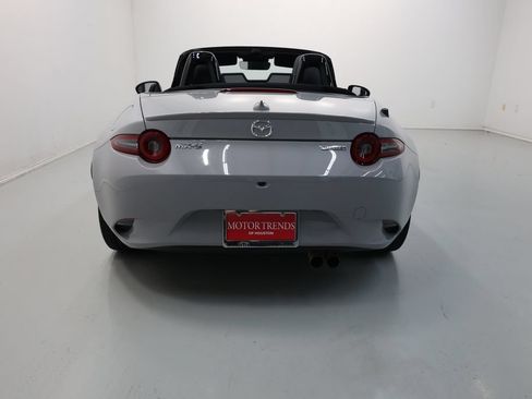 Used 2024 MAZDA MX-5 Miata Grand Touring w/ Weather Package RWD image 56