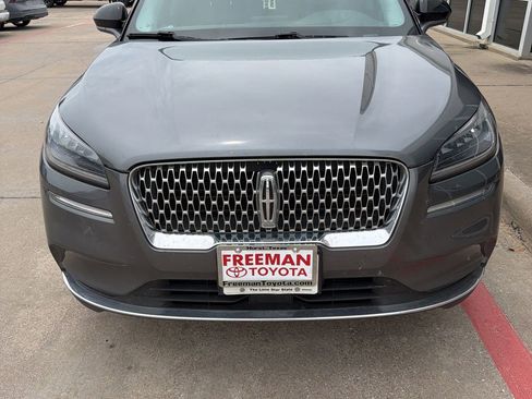 Used 2022 Lincoln Corsair FWD w/ Equipment Group 101A image 3