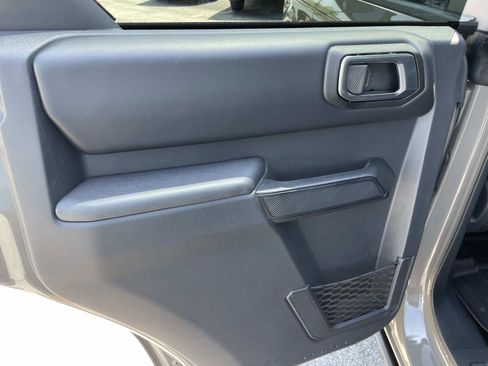 Used 2026 Ford Bronco Badlands AWD/4WD image 13