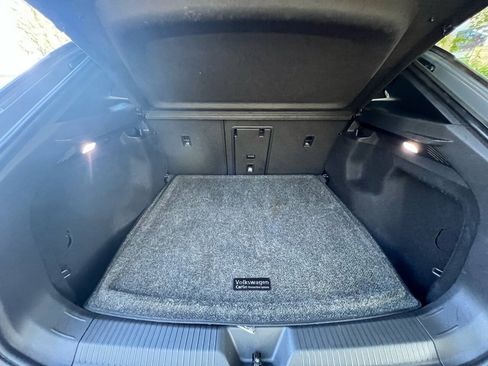Used 2023 Volkswagen ID.4 Pro S Plus RWD image 33