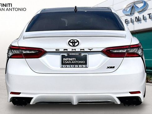 Used 2021 Toyota Camry XSE FWD image 5