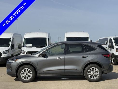 Certified 2025 Ford Escape Active image 3