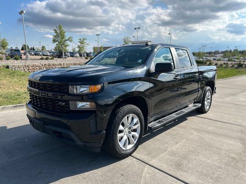 Used 2019 Chevrolet Silverado 1500 Custom w/ Custom Value Package RWD image 16