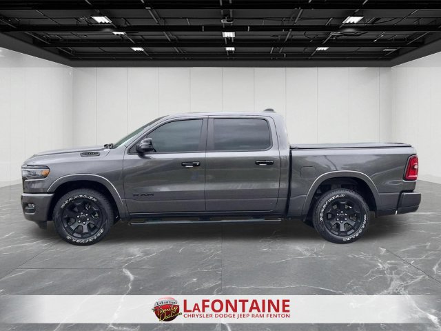 Used 2025 RAM 1500 Big Horn AWD/4WD image 2
