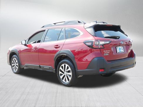 Certified 2025 Subaru Outback Premium AWD/4WD image 5