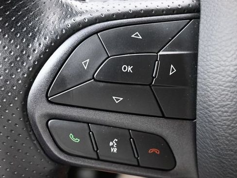 Used 2025 Dodge Durango GT AWD/4WD image 9