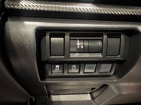 Used 2023 Subaru Crosstrek 2.0i image 27