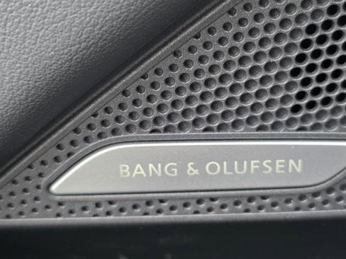 New 2025 Audi A6 e-tron Premium Plus image 27