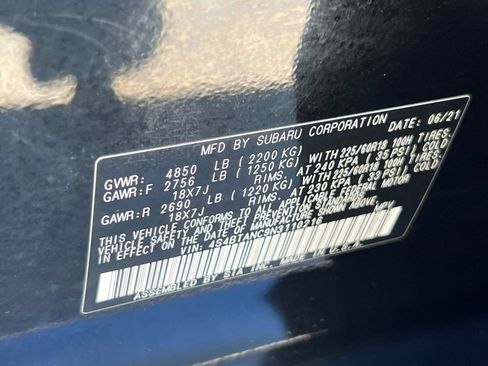 Used 2022 Subaru Outback Limited w/ Popular Package #2 AWD/4WD image 29