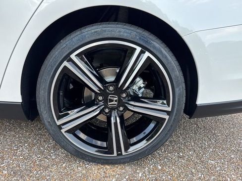 New 2026 Honda Accord SE image 9