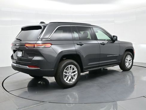 New 2025 Jeep Grand Cherokee Laredo X image 7