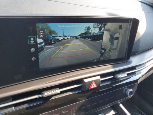 New 2026 Kia Sportage SX Prestige image 17