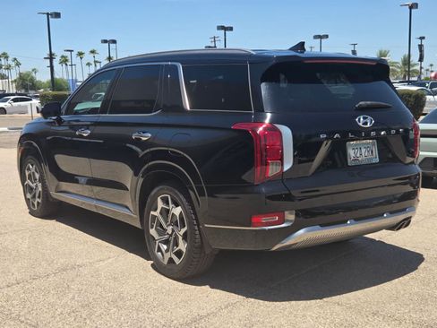 Used 2022 Hyundai Palisade Calligraphy FWD image 3