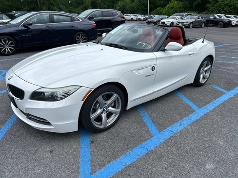 Used 2010 BMW Z4 sDrive30i RWD image 1