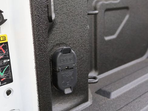 New 2026 GMC Sierra 3500 Denali w/ Denali Reserve Package image 18